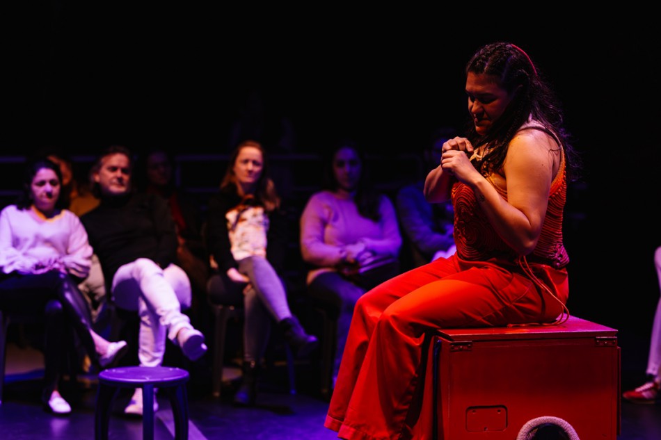 Temporada Blumenauense de Teatro apresenta 'Todas Nela' neste final de semana