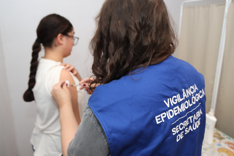 Blumenau aplica 2.100 doses no Dia D de Multivacinação