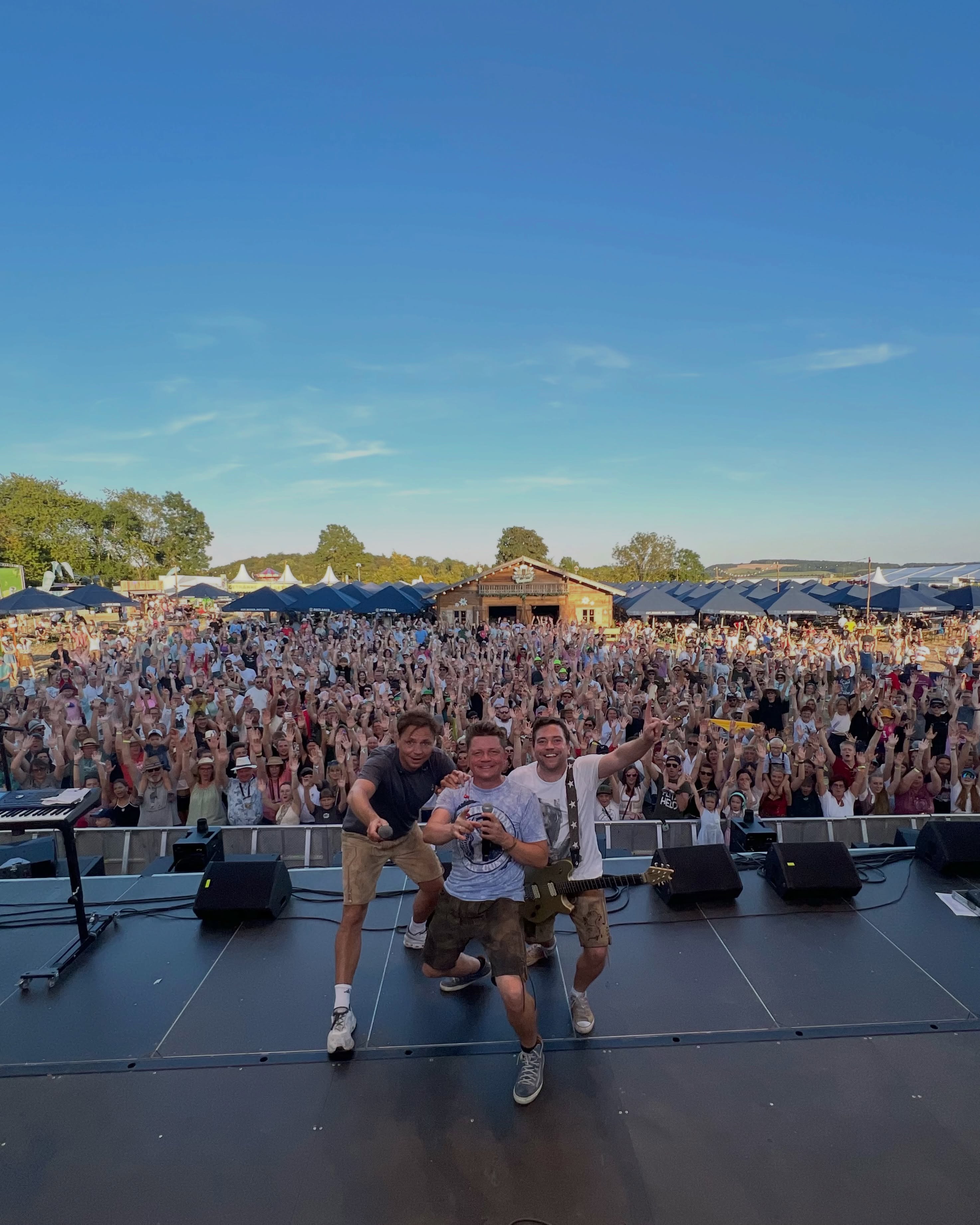 Banda alemã Dorfrocker estreia na Oktoberfest Blumenau