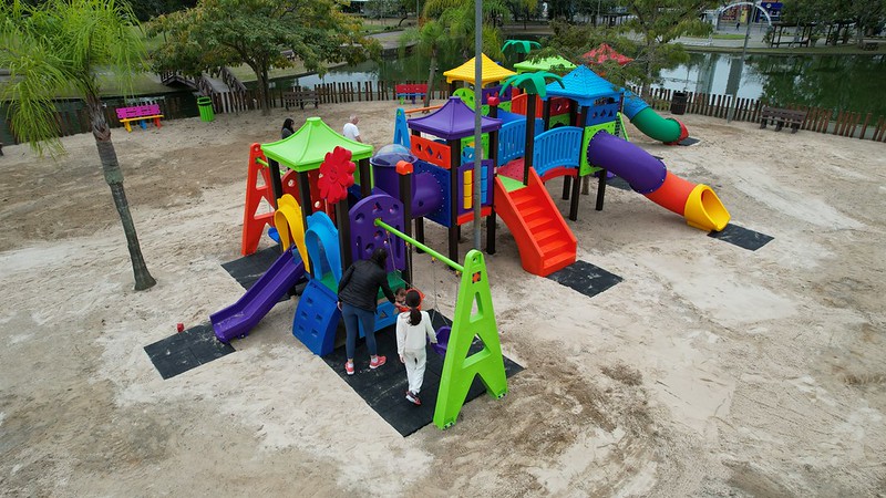 Parque Ramiro Ruediger recebe nova estrutura temporária para o parquinho infantil