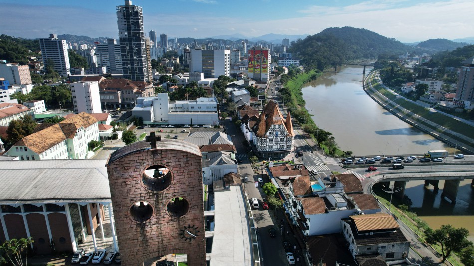 Blumenau inicia pesquisa para conhecer o perfil dos turistas e fortalecer o turismo