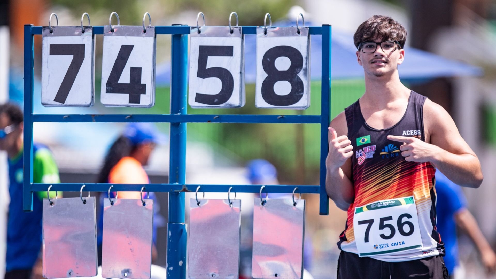 Atleta de Blumenau é o número 1 do Brasil no lançamento do martelo
