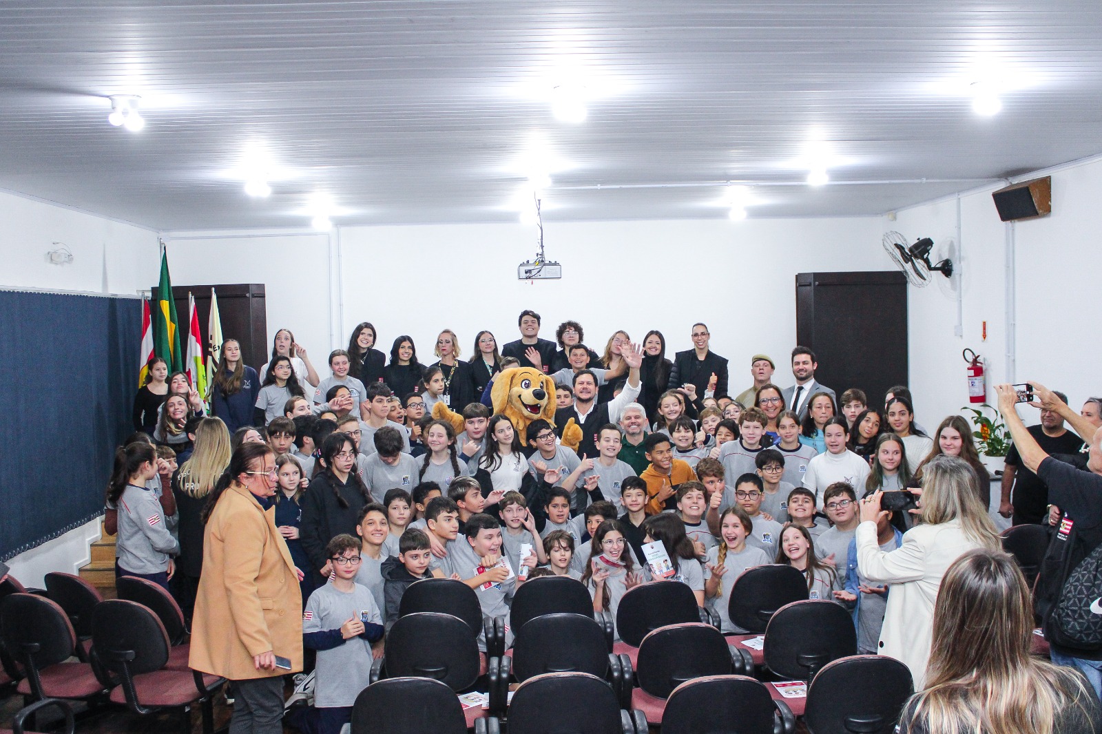 Prefeitura de Blumenau inicia o programa Procon nas Escolas com alunos do ensino fundamental