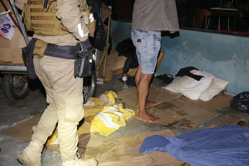 Prefeitura mantém ações de abordagem social e 14 pessoas aceitam atendimento durante operação