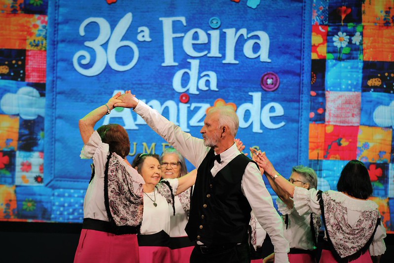 Feira da Amizade bate recorde de público e movimenta mais de R$ 2 milhões