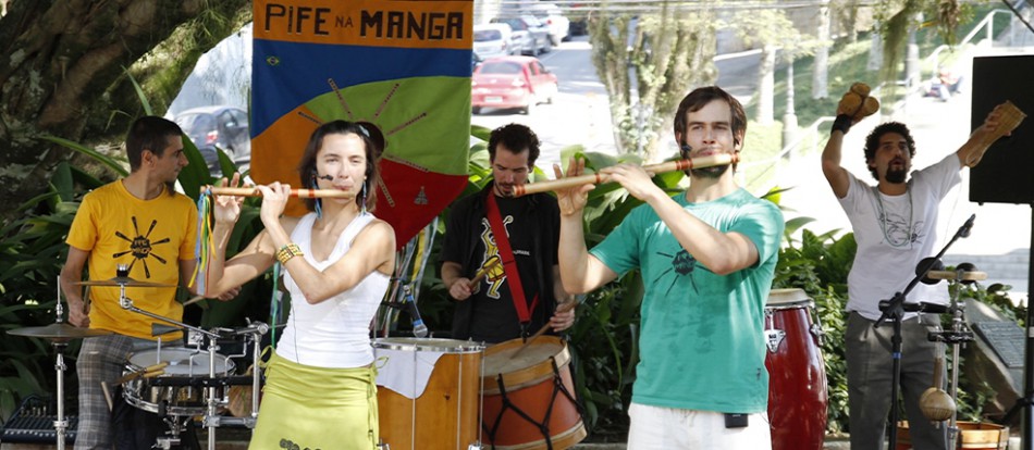 Banda Pife na Manga faz show na Fundação Cultural