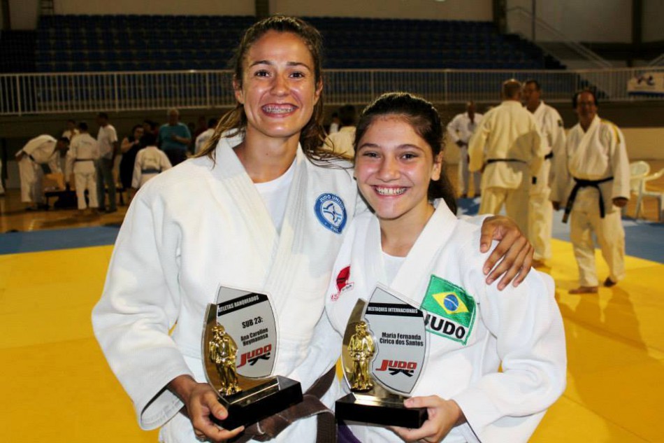 Judocas blumenauenses recebem premiação pelos bons resultados