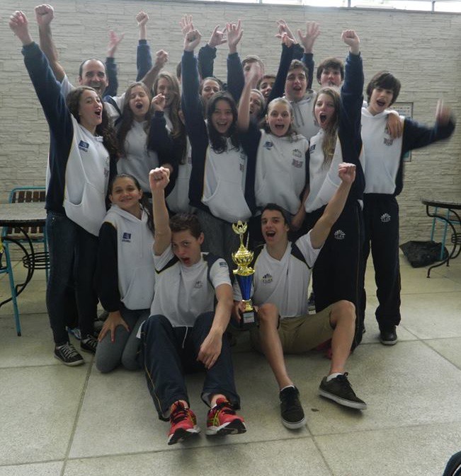 Natação de Blumenau conquista o 3° lugar no Torneio Sul Brasileiro