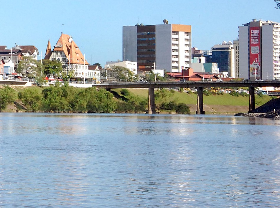 Cabeceiras da Ponte Adolfo Konder receberão melhorias