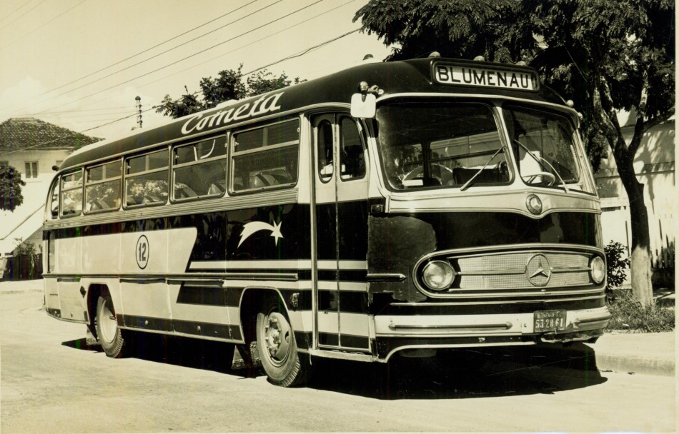 Memória Digital: O primeiro Mercedes Benz de Blumenau