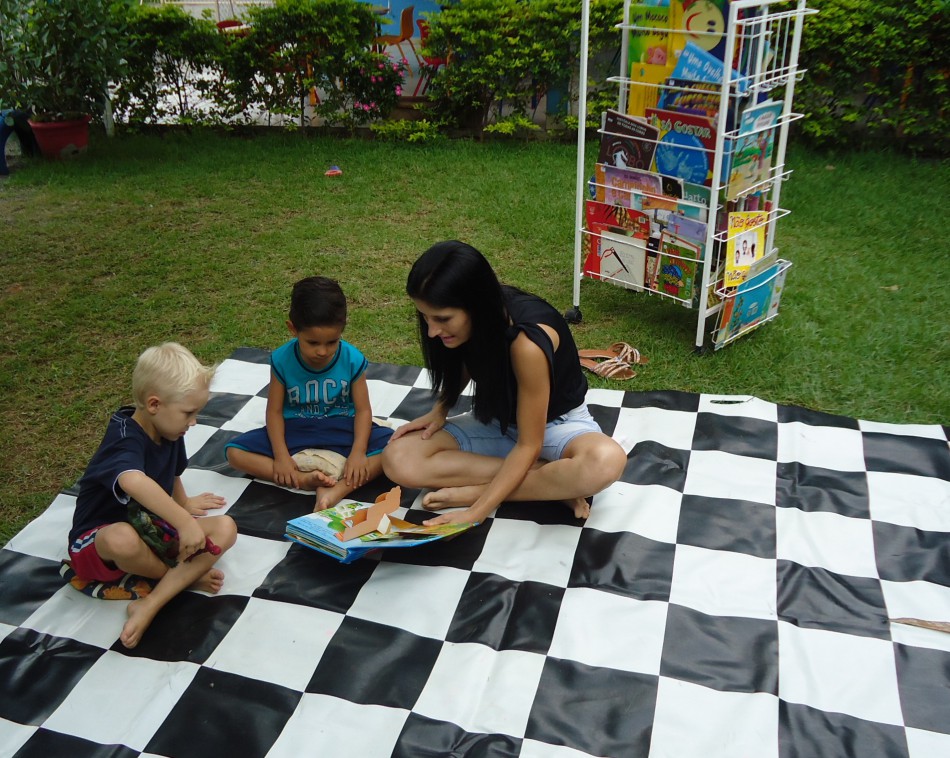 CEI Oswaldo Bürger reúne famílias no Jardim da Leitura 