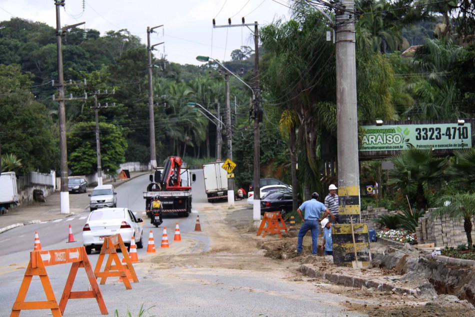 Obras na rua Bahia em ritmo acelerado