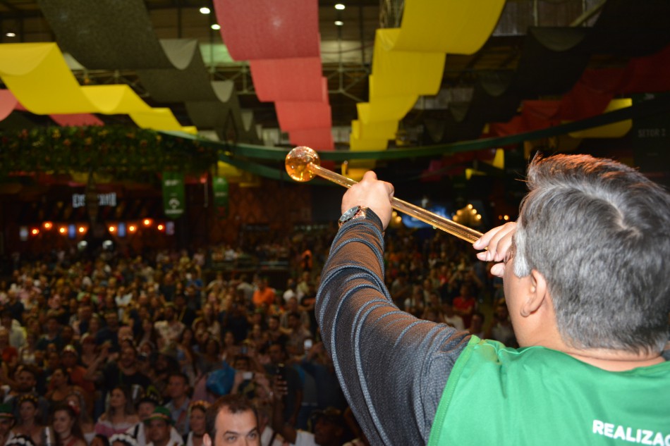 Muitas atrações garantem diversão no último fim de semana da Oktoberfest