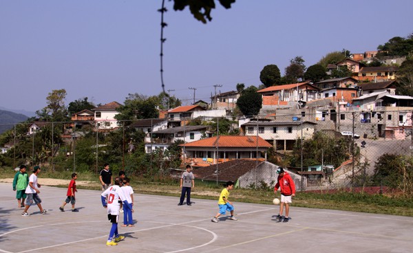 Projeto Escola Aberta é opção de lazer aos sábados