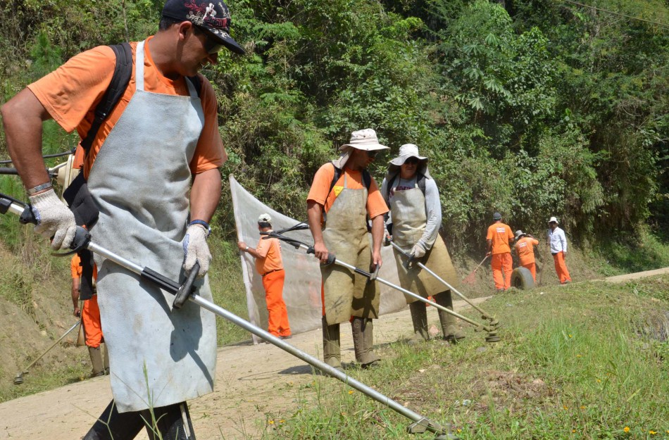 Durante toda a semana, Prefeitura tem programação extensa de roçada