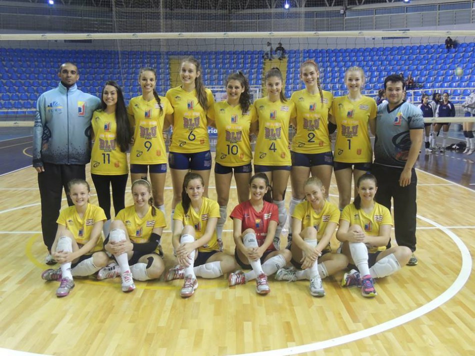 Meninas do Bluvolei asseguram vaga na fase final do Estadual Ifantojuvenil