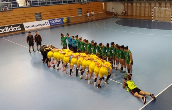 Blumenauenses estreiam no Mundial Júnior Feminino de Handebol 