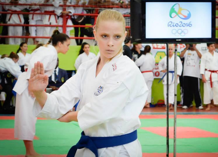 Equipe de Blumenau compete no Campeonato Estadual de Karatê