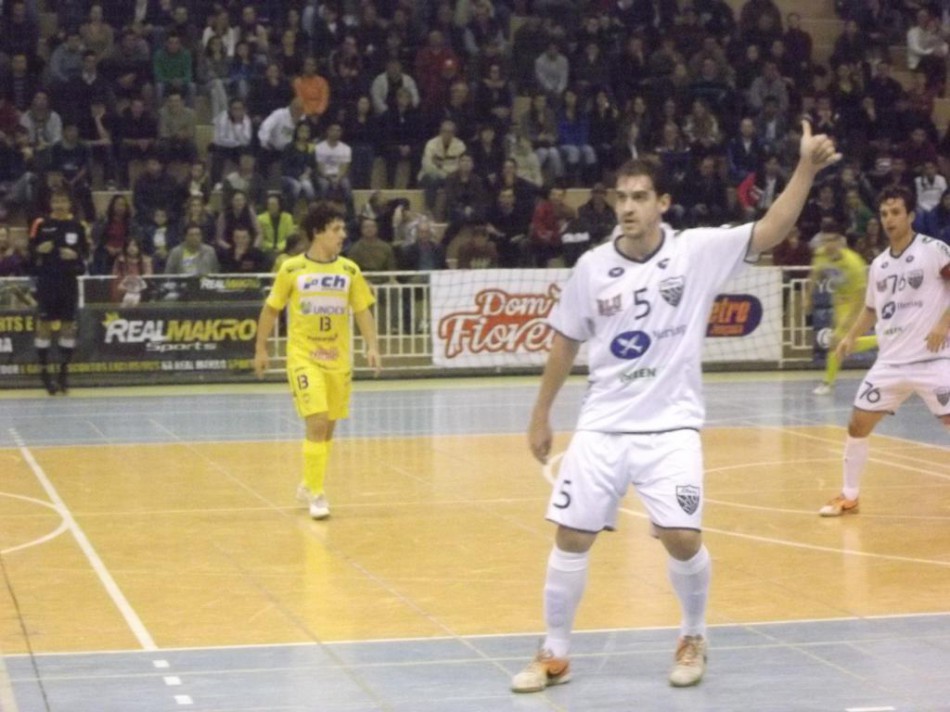 Futsal de Blumenau é superado em Joaçaba