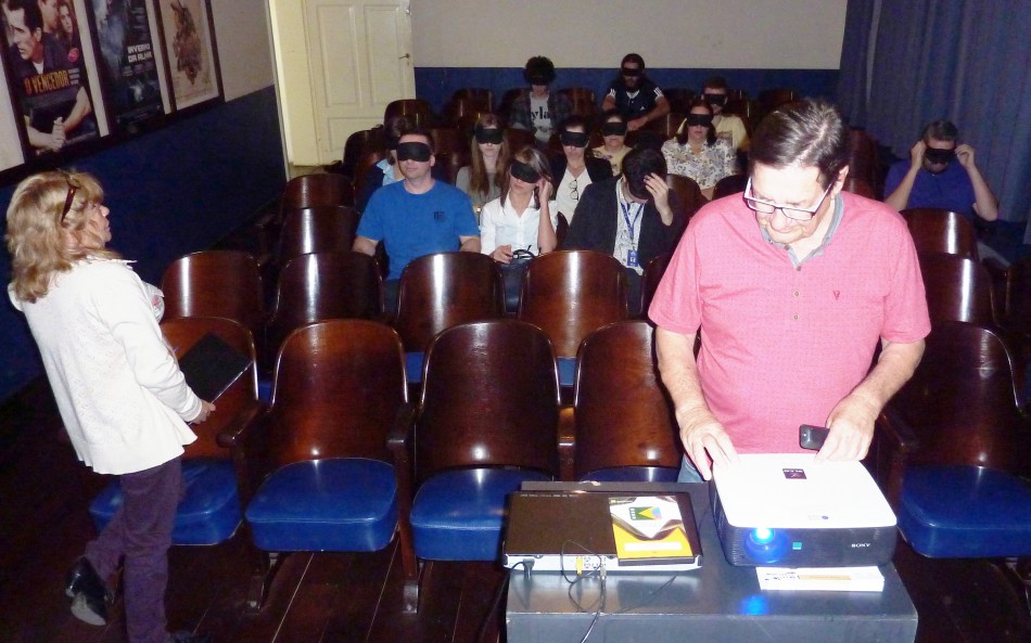 Funcionários da Furb concluem curso de braille