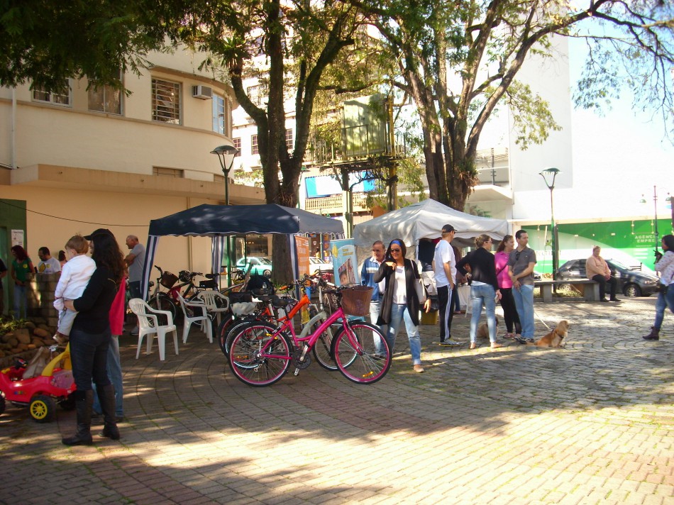 Sábado Animal no Coração de Blumenau atrai população da cidade