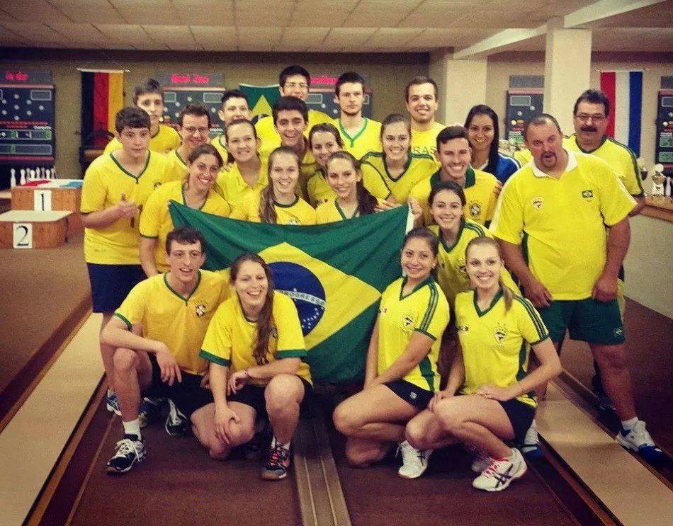 Atletas do bolão 16 de Blumenau faturam medalhas no Mundial 