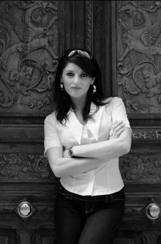 Cristiane Roncaglio é destaque na Deutsche Welle