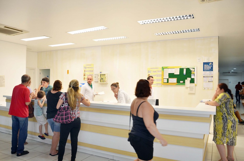 AGs atendem 1.439 usuários em agosto no horário ampliado