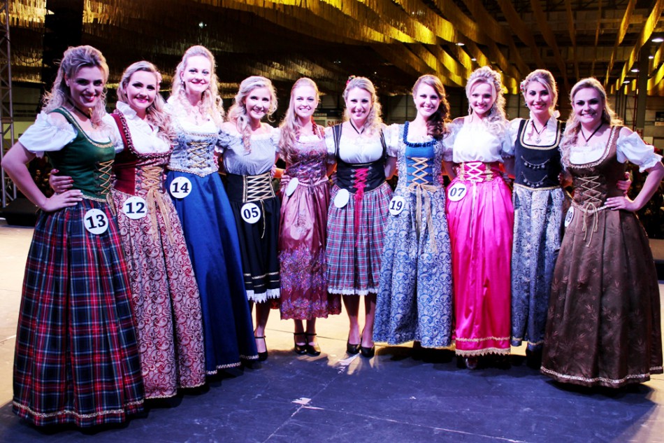 Eliminatória do Concurso Realeza da 32ª Oktoberfest define finalistas