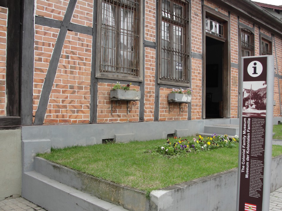 Museus funcionam em horários especiais