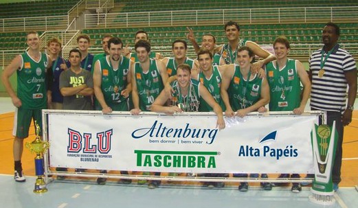 Blumenau conquista o título do Campeonato Catarinense de Basquete