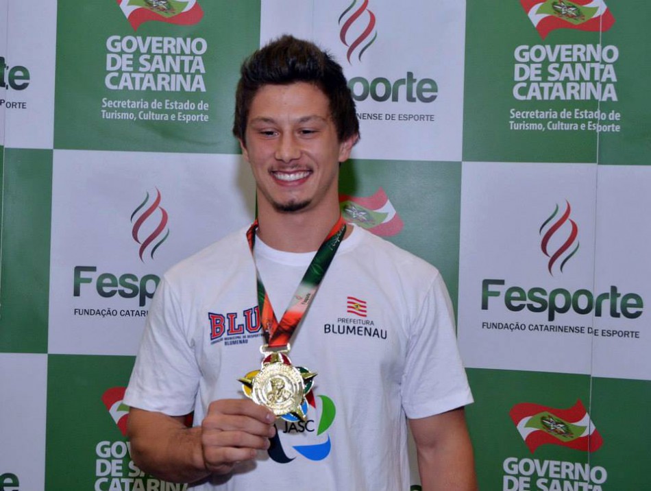 Blumenauense é eleito o atleta destaque dos 54ª Jogos Abertos de Santa Catarina