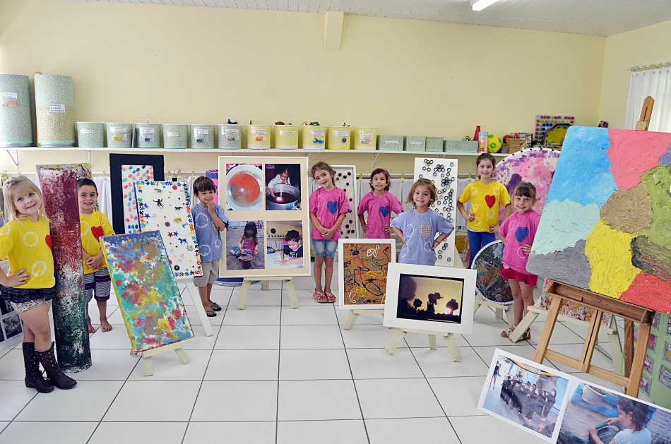 CEI Heinrich Reif apresenta exposição Arte e Expressão 