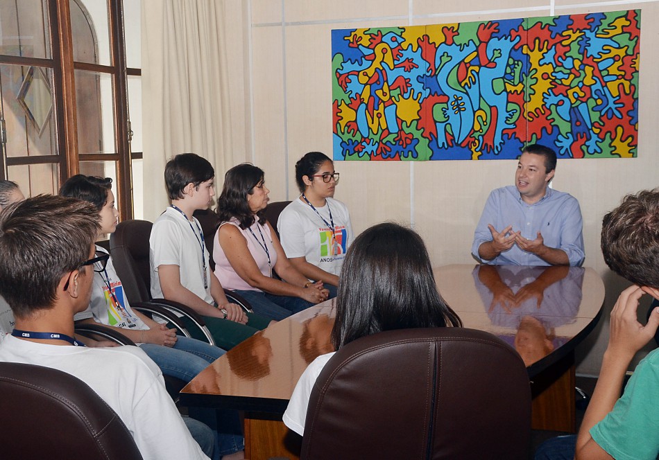 Vereadores mirins visitam a Prefeitura