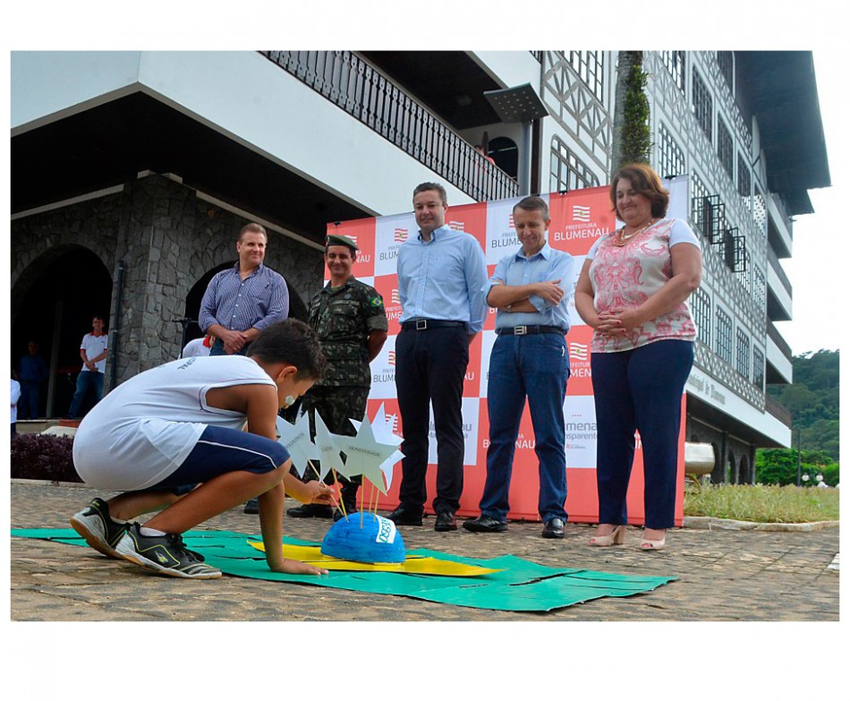 Prefeitura e 23º Batalhão de Infantaria lançam projeto Pátria na Cidade
