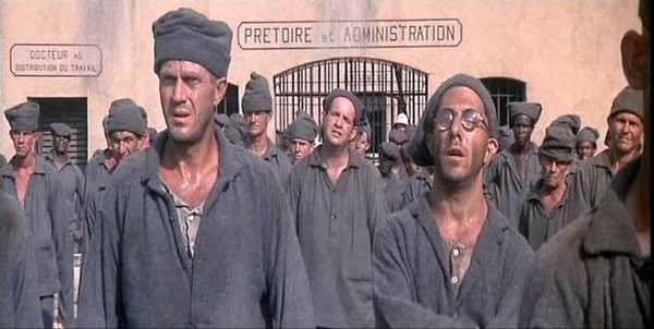 Steve McQueen e Dustin Hoffman na tela do CineArte