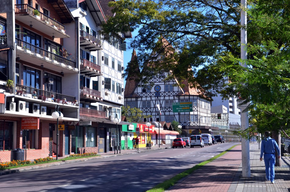 Blumenau fica na quarta posição entre as 100 maiores cidades brasileiras
