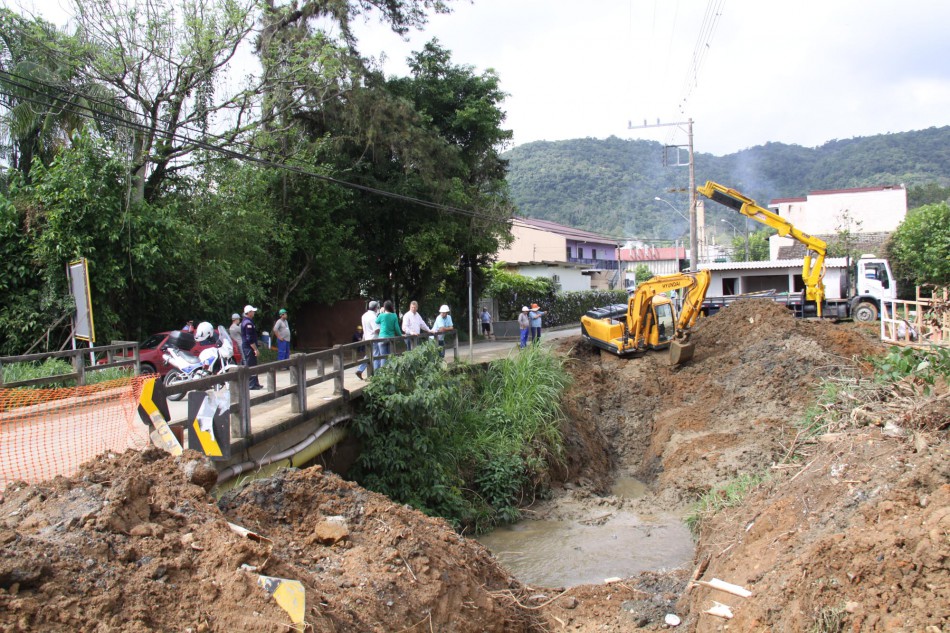 Construção da ponte da Rua Bernardo Reiter vai iniciar em janeiro