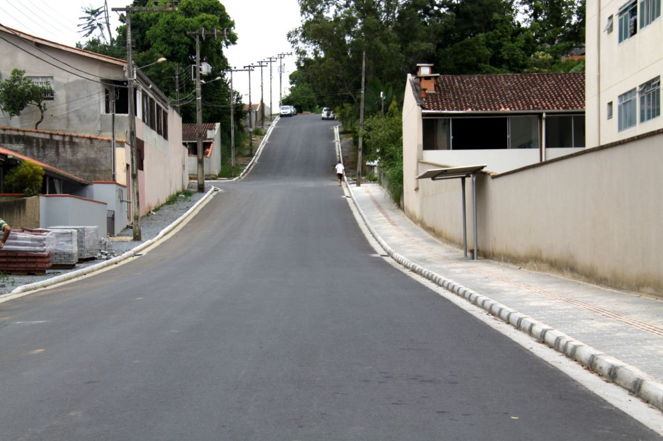 Rua Dos Imigrantes na reta final