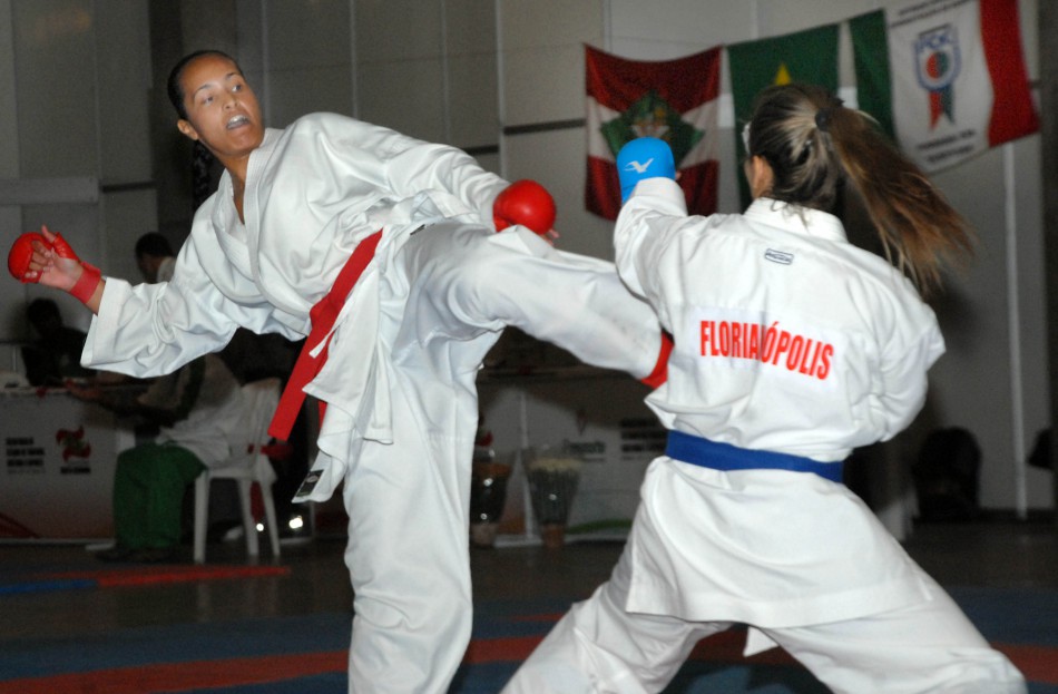 Blumenau participa com 31 atletas da Copa Brasil de Karatê