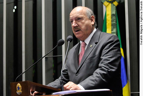 Blumenau está de luto por Luiz Henrique da Silveira