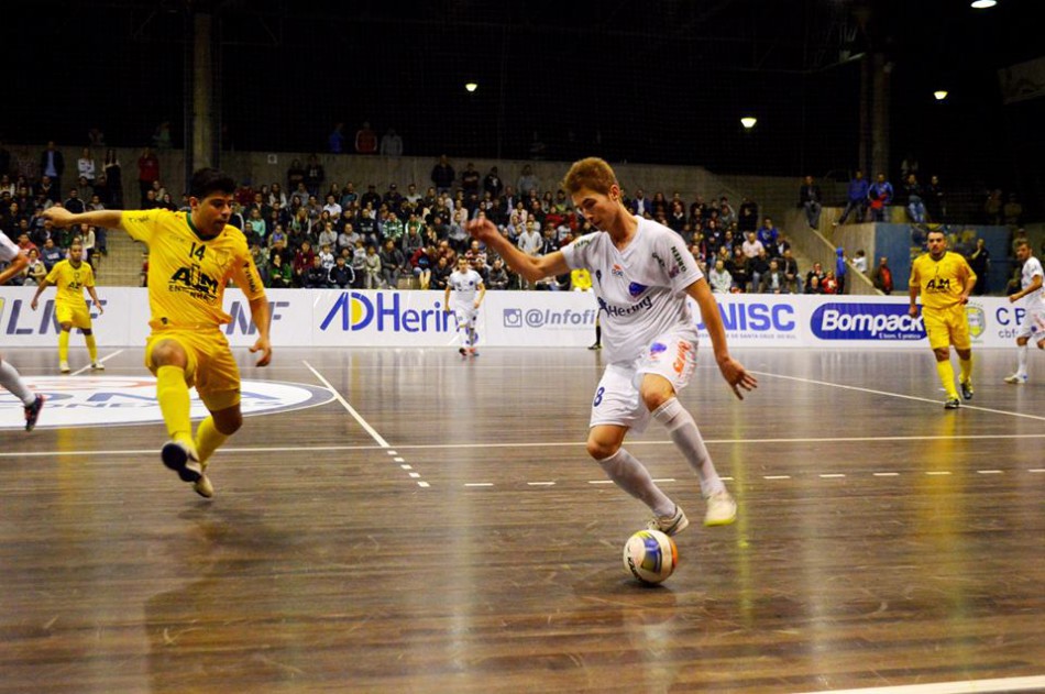 Futsal de Blumenau vence São José pela Liga Nacional 