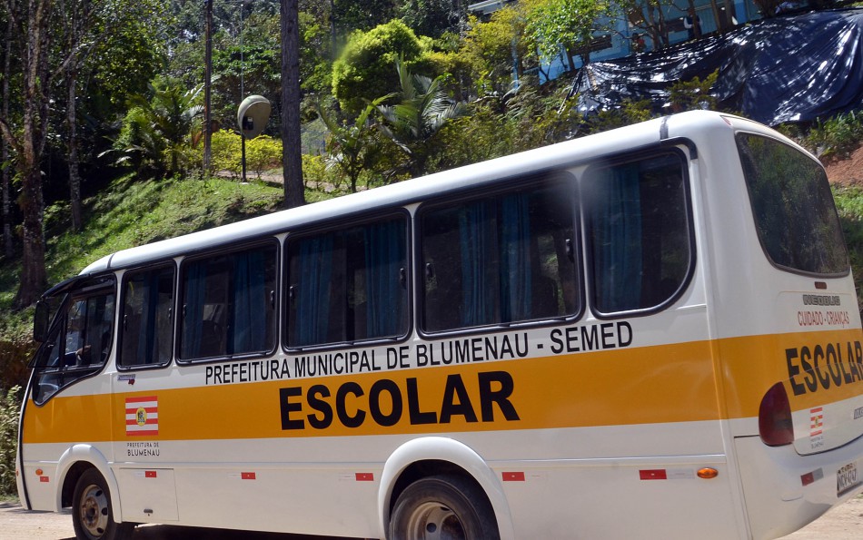 Prefeitura abre licitação para transporte escolar