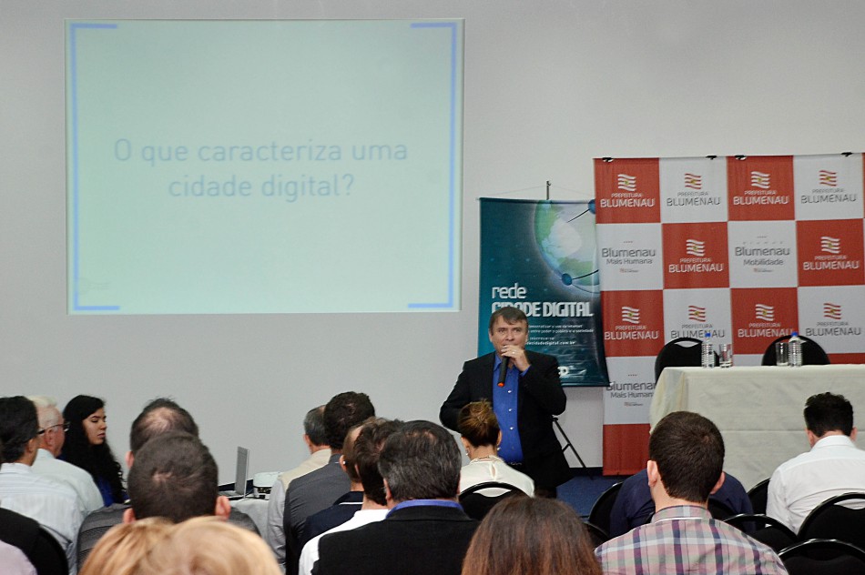 Encontro de Cidades Digitais inicia nesta quinta, dia 21