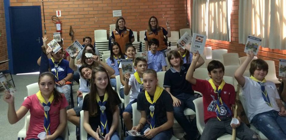 Defesa Civil palestra para o Grupo de Escoteiros do Ar Pelicano