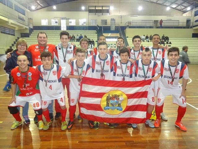 Blumenau fica em segundo lugar na fase regional da Olesc 2015