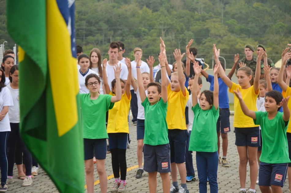 Bairro Itoupava Central recebe Projeto Pátria na Cidade