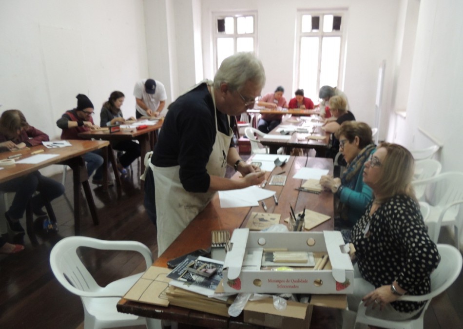 MAB e Bluap promovem oficina com André de Miranda