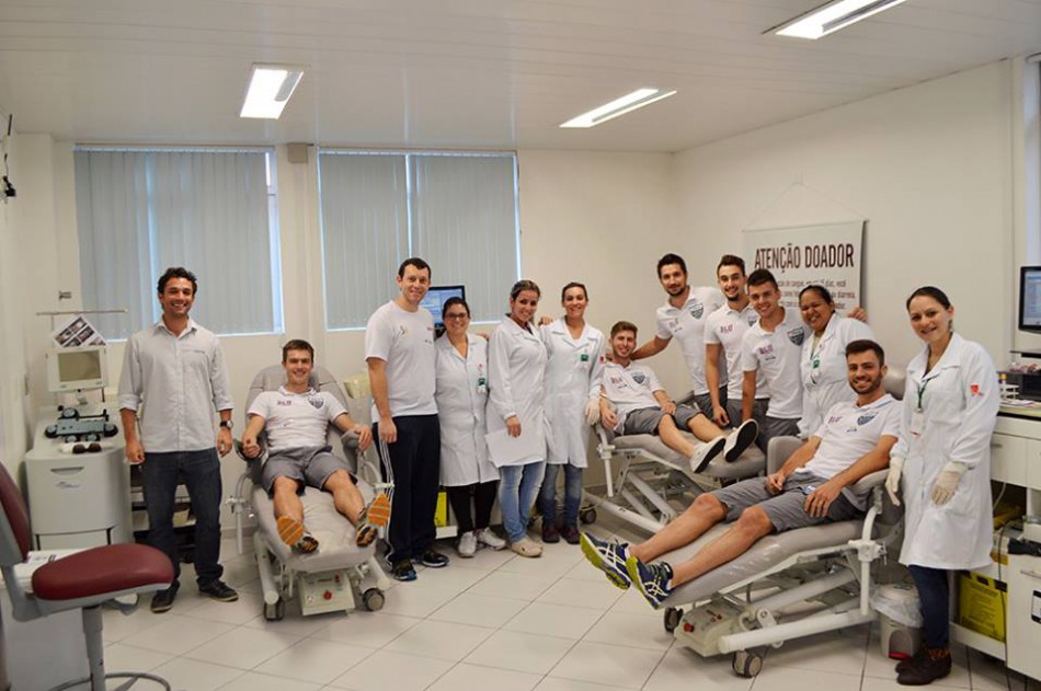 Futsal de Blumenau faz campanha de doação de sangue