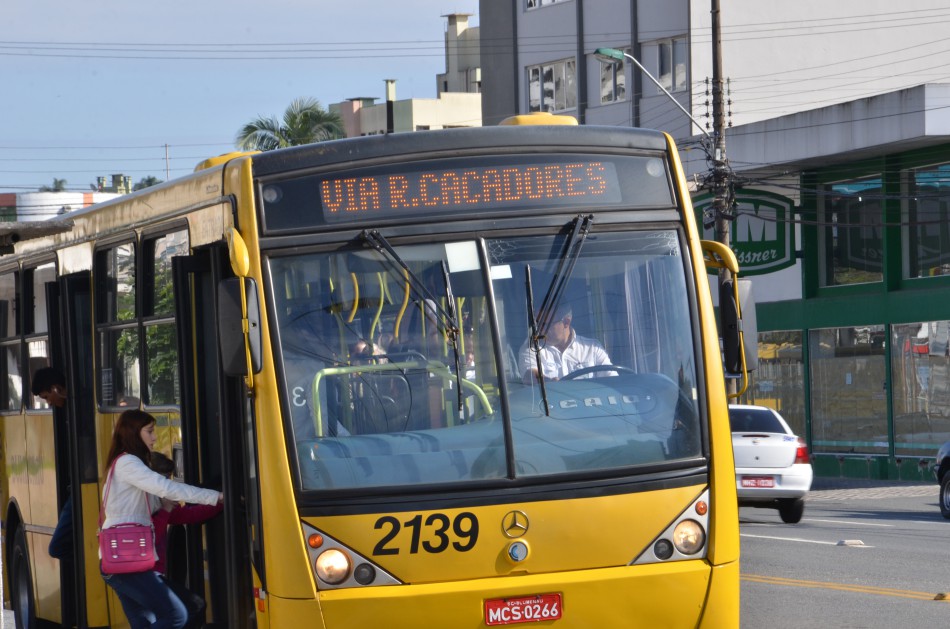 Administração Municipal anuncia medidas para transporte coletivo